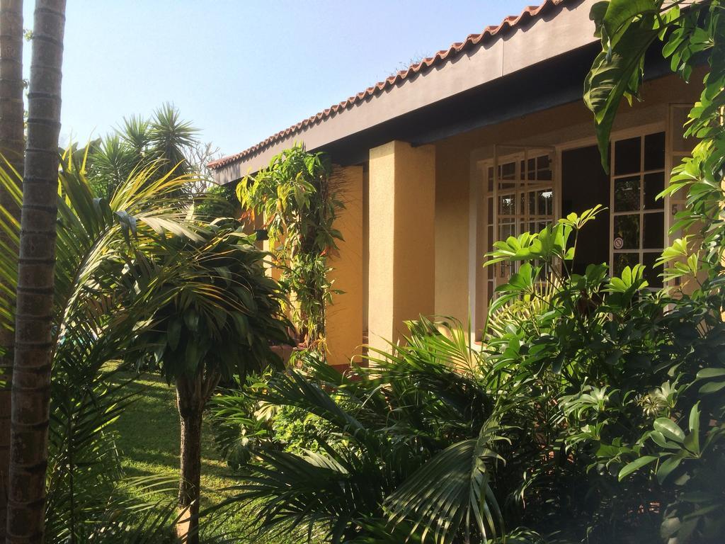 Auberge Guest Lodge Mbombela Cameră foto
